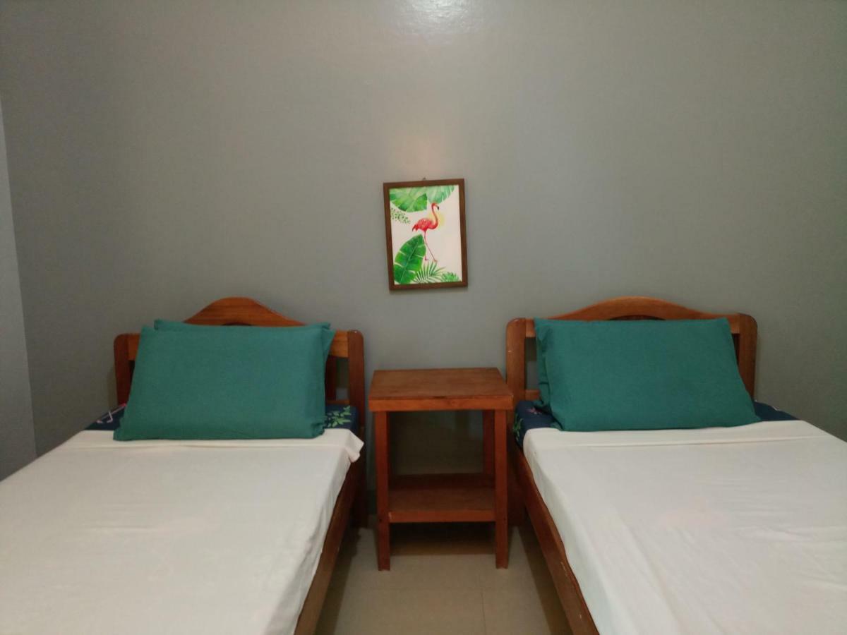 Green Park Tourist Inn Puerto Princesa Luaran gambar