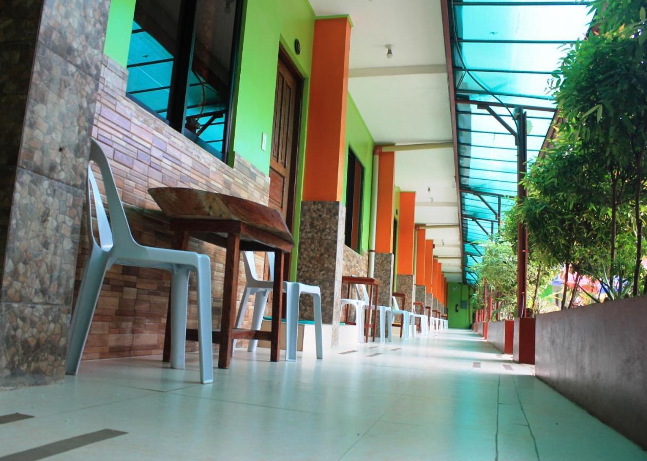 Green Park Tourist Inn Puerto Princesa Luaran gambar
