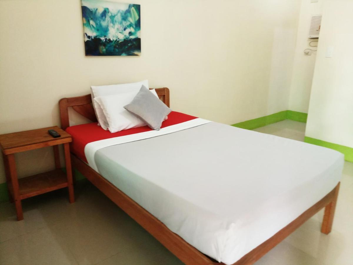 Green Park Tourist Inn Puerto Princesa Luaran gambar